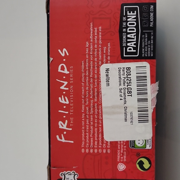 FRIENDS TV Show Christmas Tree Set of 4 Ball Ornaments Shatterproof - Picture 6 of 8